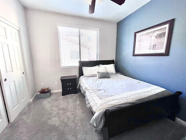 Building Photo - 2315 N 52nd St