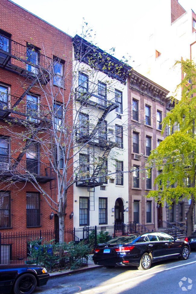 Building Photo - 348 E 51st St