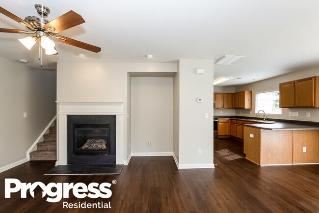 Building Photo - 4504 Stone Mountain Dr