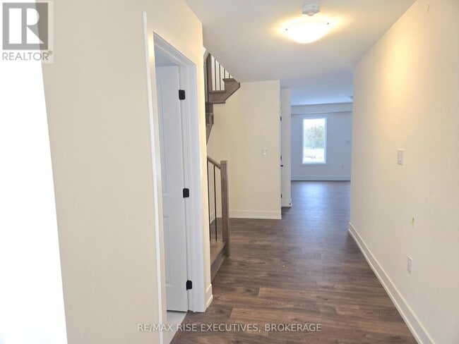 Building Photo - 79 Creighton Dr