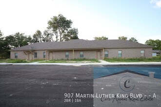 Building Photo - 907 Dr M.L.K. Jr Dr