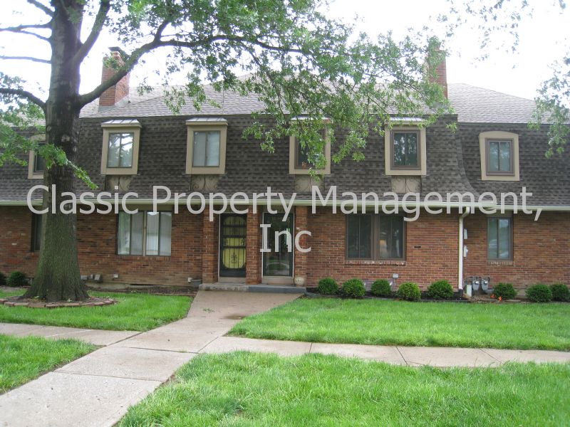 8245 NW Waukomis Dr, Kansas City, MO 64151 House Rental in Kansas