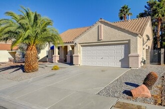 Building Photo - 612 Playa Del Sol Way