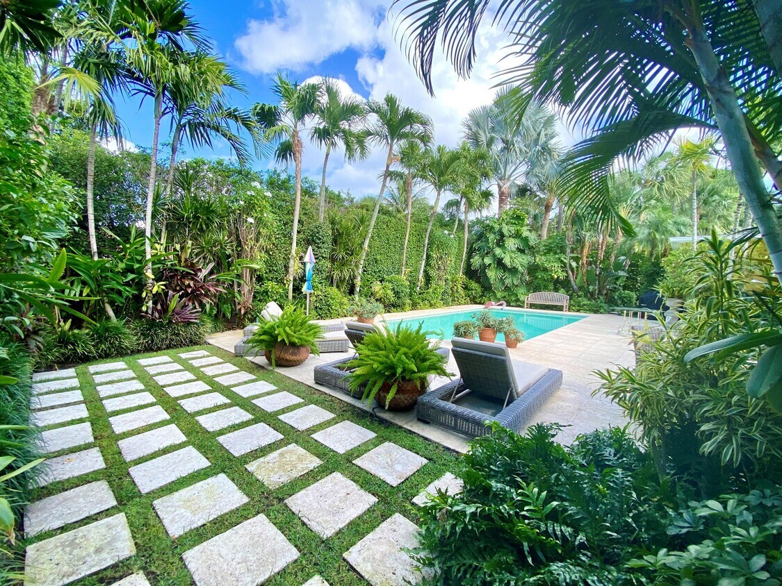 227 Mediterranean Rd, Palm Beach, FL 33480 House for Rent in Palm