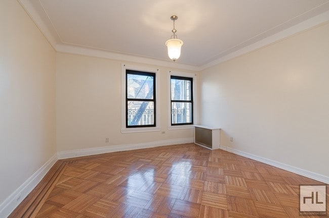 Foto del edificio - 716 Ocean Ave