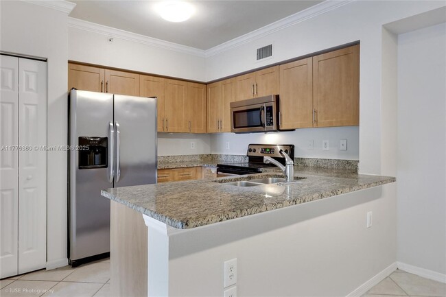 Building Photo - 6434 Emerald Dunes Dr