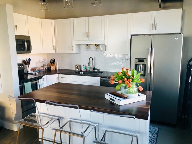 Updated Kitchen - 2112 Morris Ave