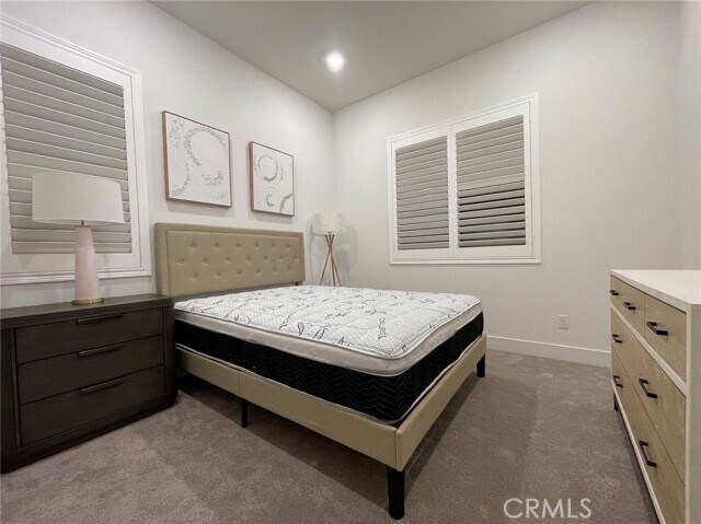 Foto del edificio - 9337 Astor