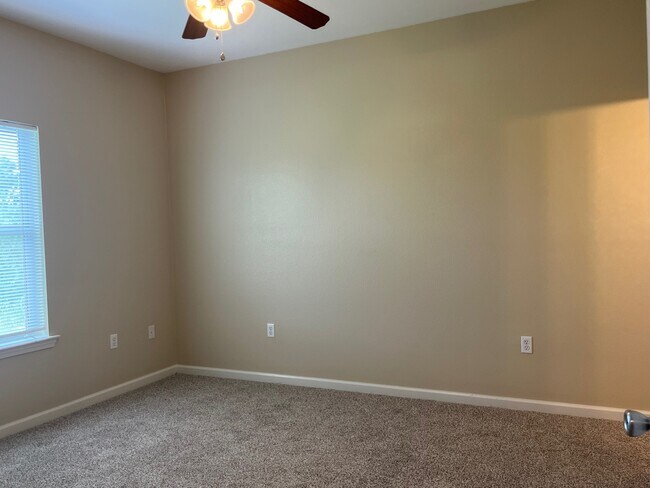 Dormitorio principal - 274 Bella Sera Ln