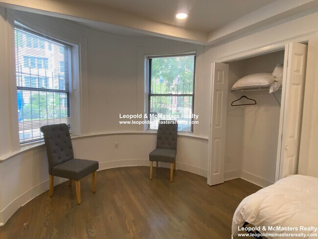 Foto del edificio - 500 Beacon St