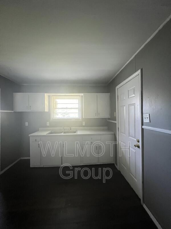 Foto del edificio - 7207 E 43rd St