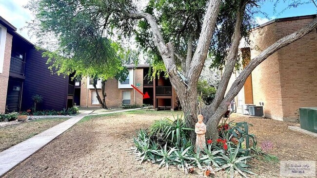 Foto del edificio - 4601 Carmen Ave