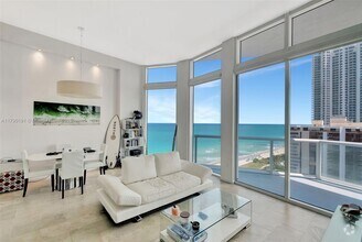 Building Photo - 6515 Collins Ave