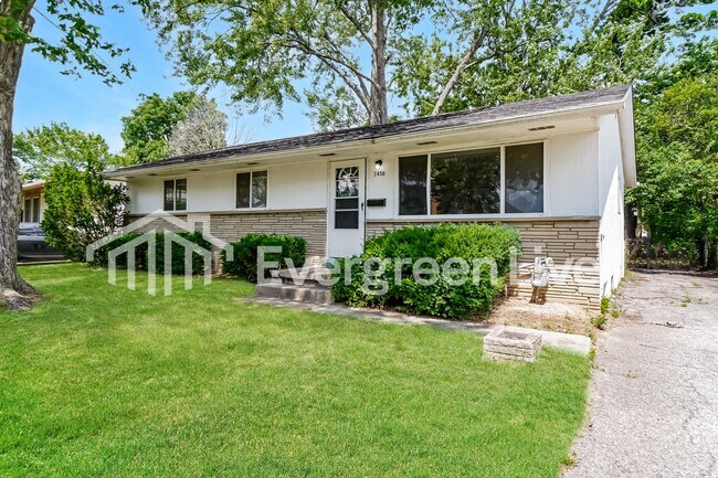 Foto del edificio - 1456 Picard Rd