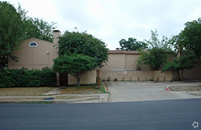 Foto del edificio - Prairie Hill Apartments