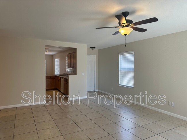 Building Photo - 14904 N 130th Ln