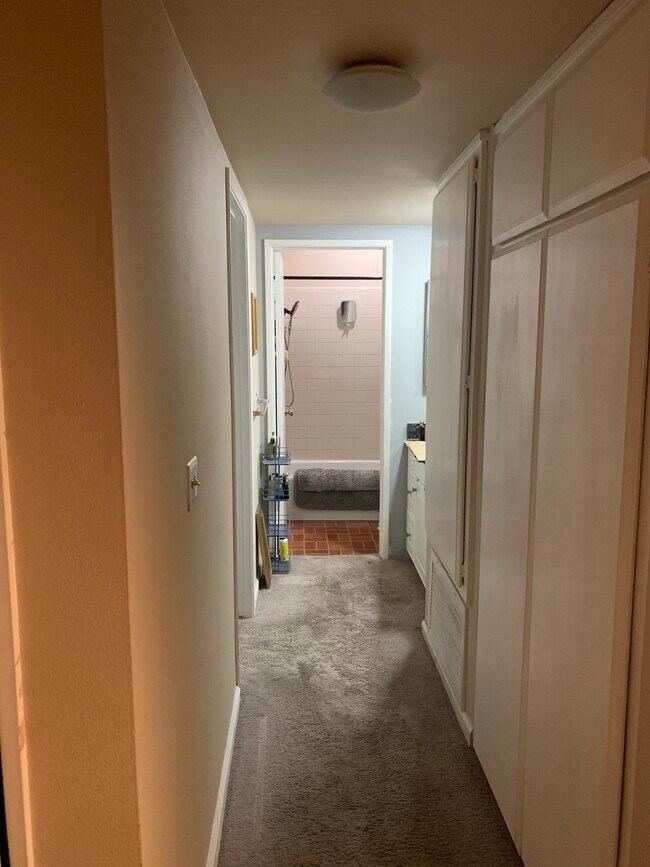 Foto del edificio - 23617 Golden Springs Dr