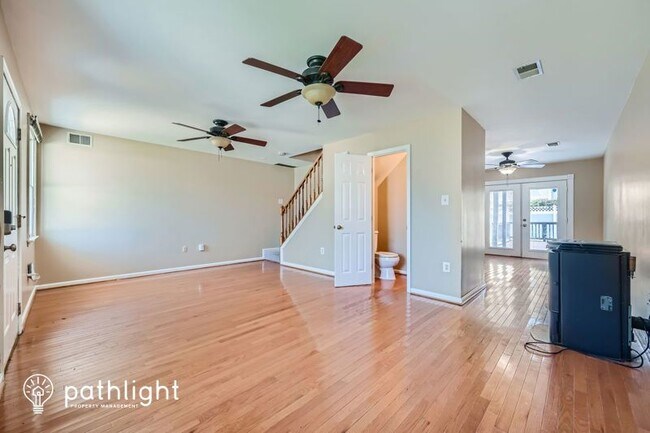 Building Photo - 1716 Elkridge Dr