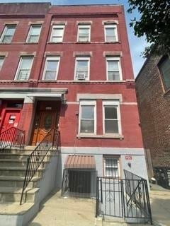 Building Photo - 2605 New York Ave