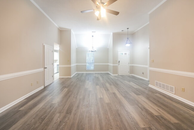 Foto del edificio - 2378 Kindlewood Dr