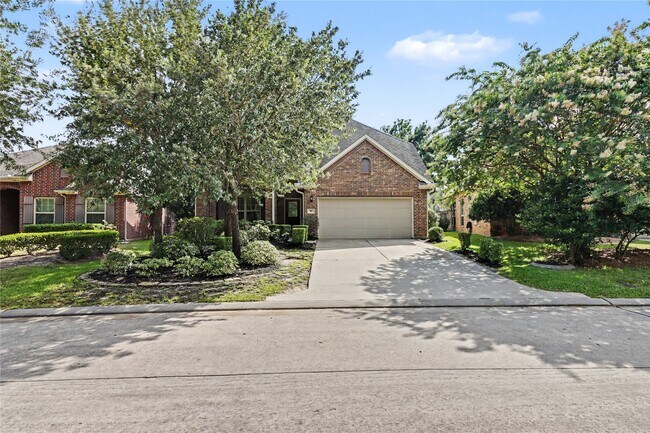 Foto del edificio - 99 Sagamore Ridge Pl
