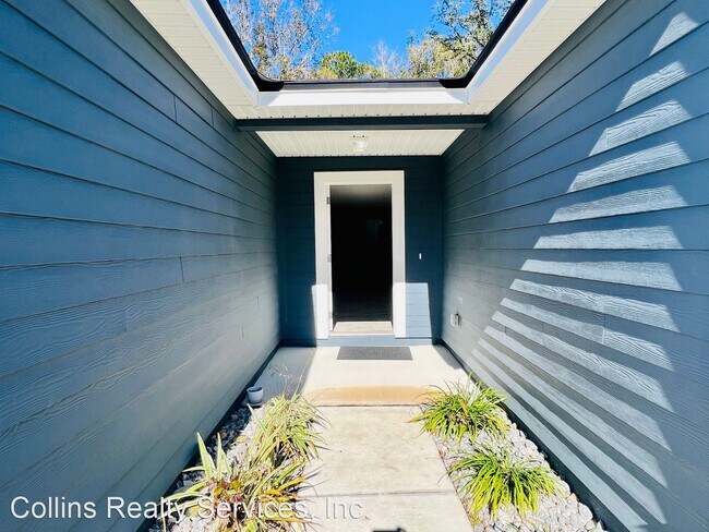 Foto del edificio - 3 br, 2 bath House - 3029 Firethorn Ave