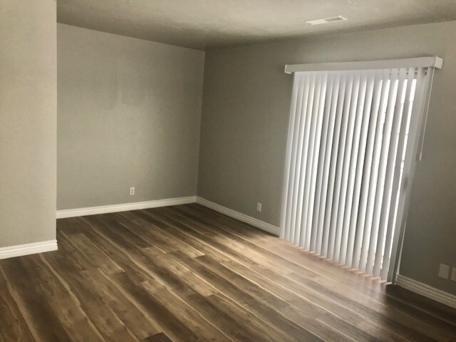 Building Photo - 326 W 350 N