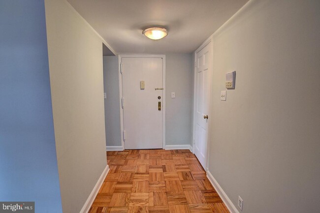 Building Photo - 3410 38th St NW