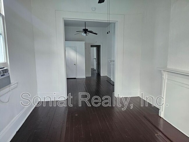 Building Photo - 3612 Palmyra St