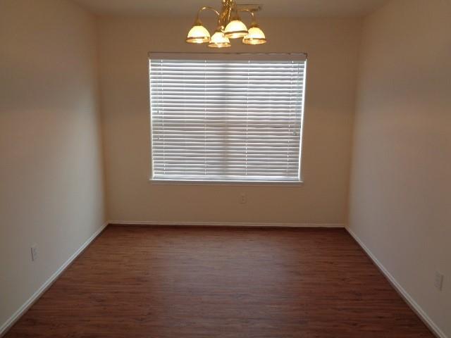 Foto del edificio - 8702 Sunset Pond Dr