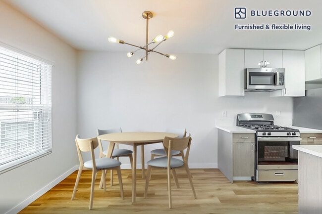 Building Photo - 4006 Emerald St