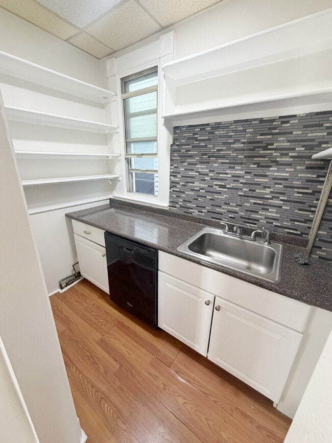 Photo - Cozy 1.5-Bedroom in a Vibrant East Boston Neighborhood Apartment