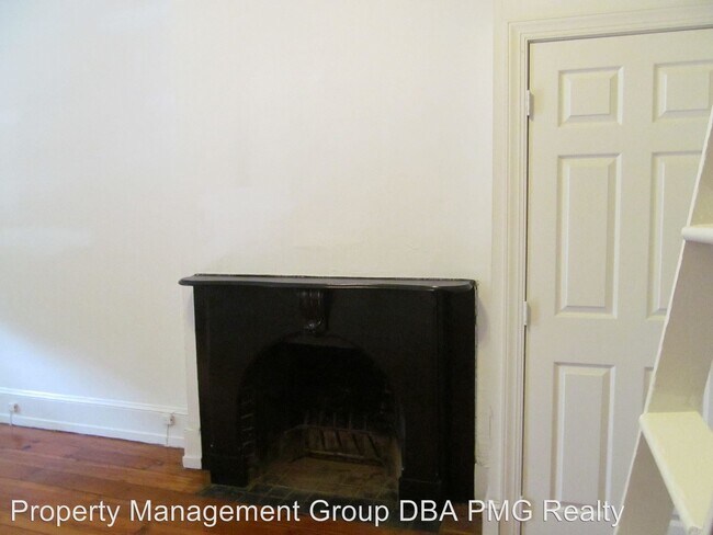 Building Photo - 1315 Spruce St