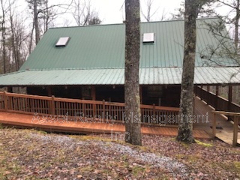 Primary Photo - 1003 Old Cades Cove Rd