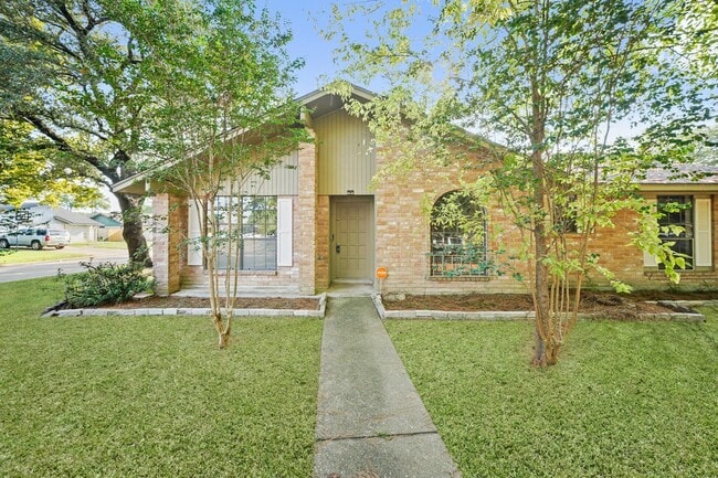 Building Photo - 9234 Long Barrel Ln