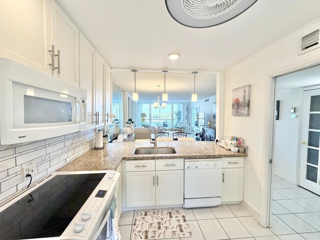 Foto del edificio - 3051 N Course Dr