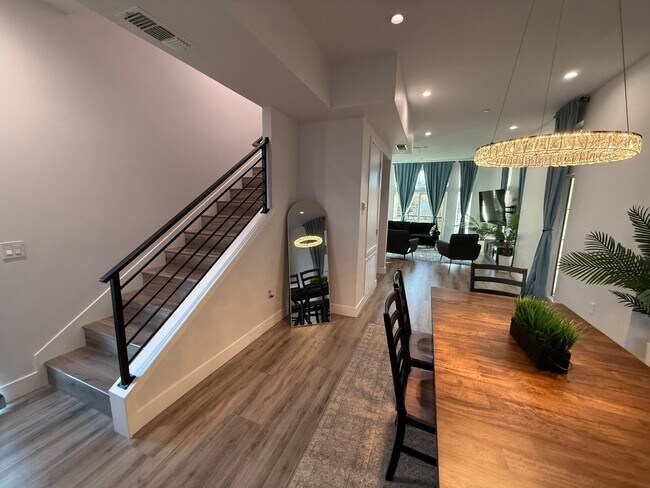 Foto del edificio - 2012 Uptown Aly