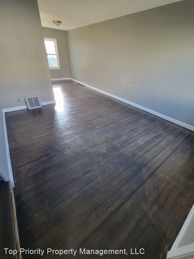 Foto del edificio - 2 br, 1 bath House - 1240 W Mullan Ave