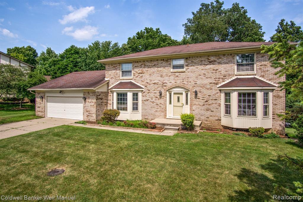 Primary Photo - 283 Tanglewood Dr