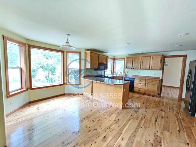 Foto del edificio - 6817 233rd St Ct E