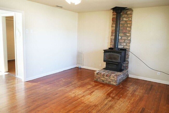 Building Photo - 2601 40th