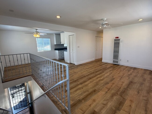 Foto del edificio - 2945 S West View St