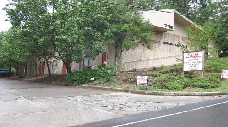 Building Photo - Skylark Apartments