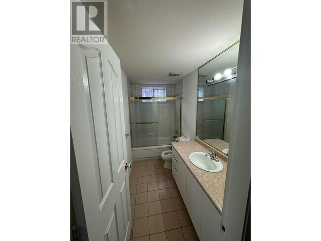 Photo du bâtiment - 2539 W 22nd Ave
