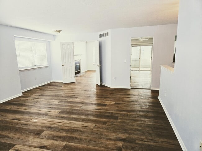 Building Photo - 3956 Bridle Pass