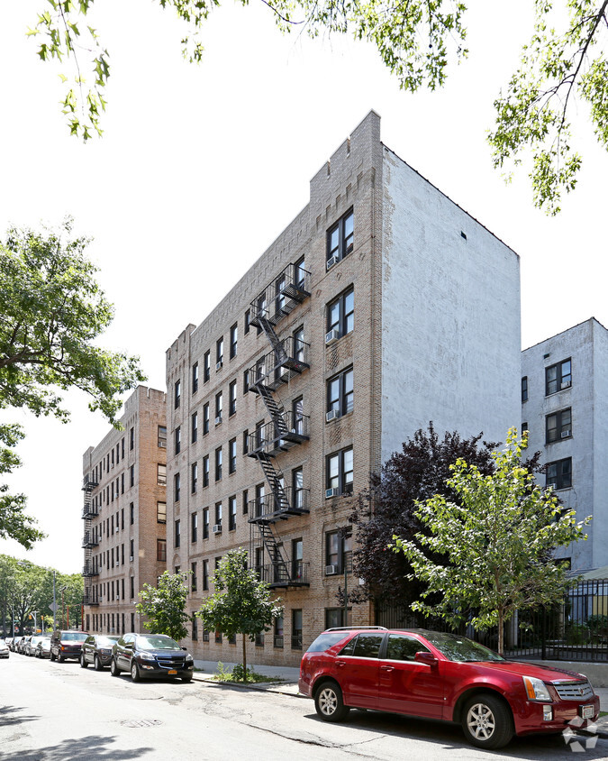 Building Photo - 208-218 W 151st St