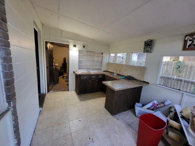 Photo - 314 Tweed Ave Apartment