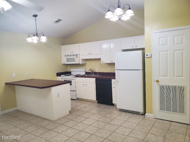 Foto principal - 2 br, 2 bath Townhome - 2519 Oak Street