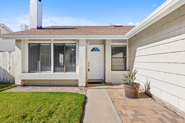 Foto del edificio - 1471 Autumn Woods Pl