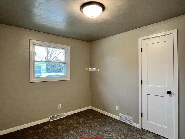 Foto del edificio - 505 E 20th St